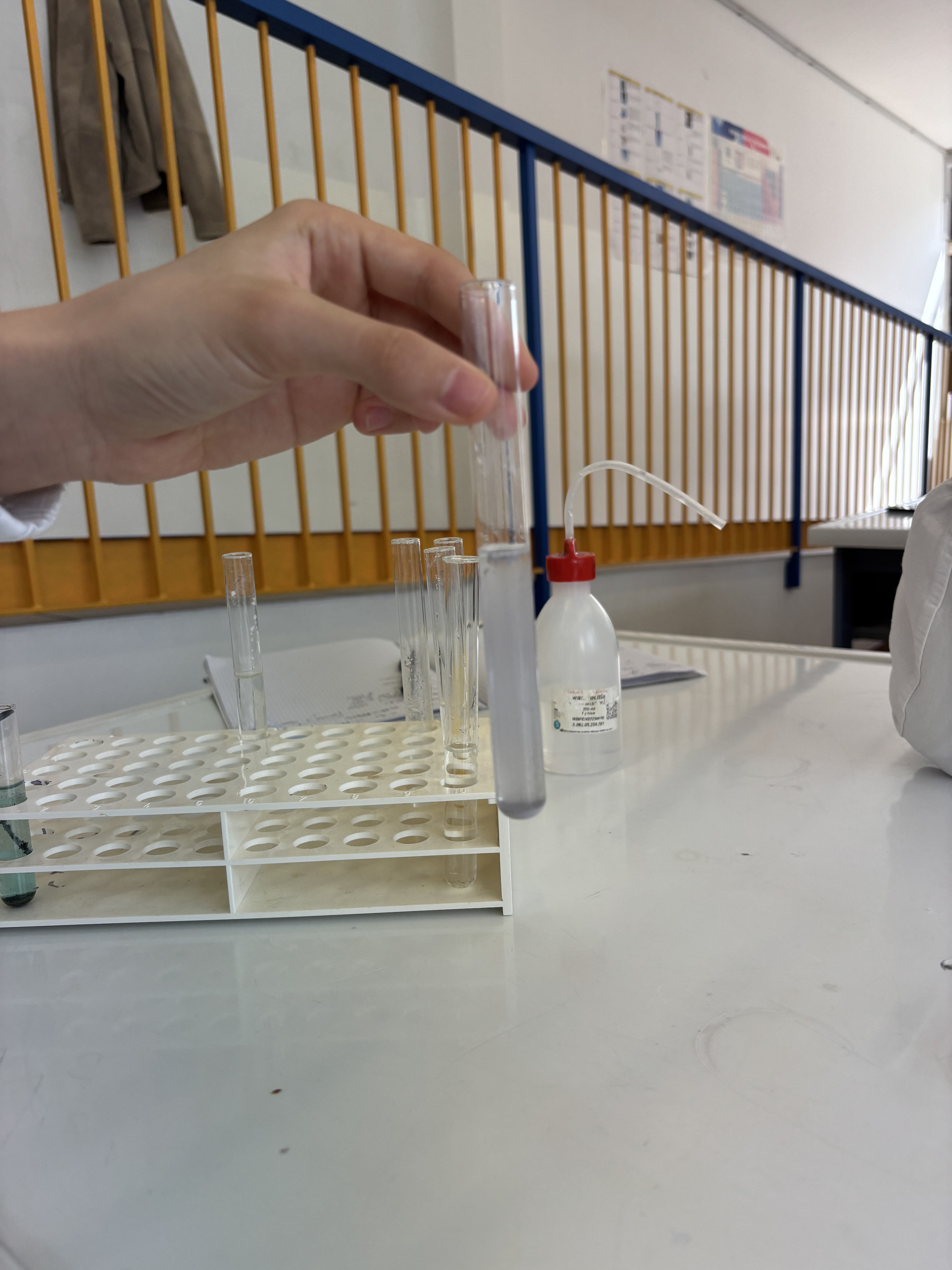 AgCl diventato grigio per fotodecomposizione